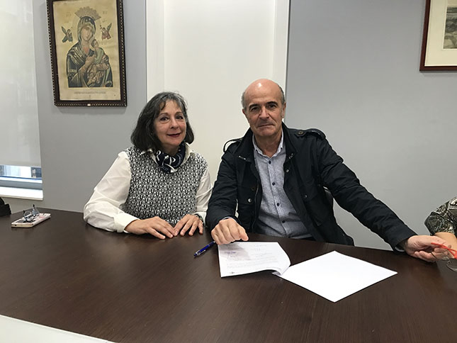 El Colegio, como miembro del Foro Sanitario Profesional de Cantabria, y la Asociación la Asociación Amigos del Festival Internacional de Santander, firman un convenio de colaboración
